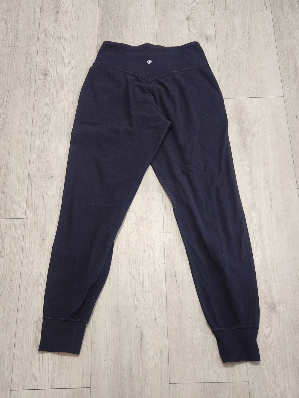 Lululemon Align High-Rise Jogger 28" Black | Size 6
​